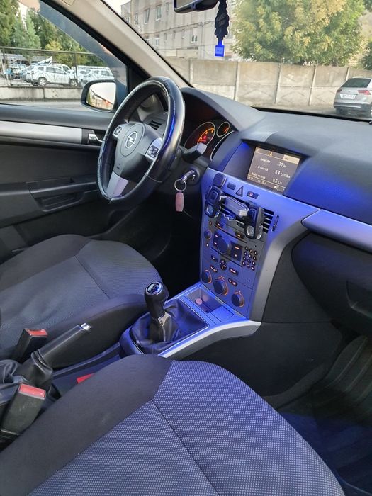 Opel Astra H 2009