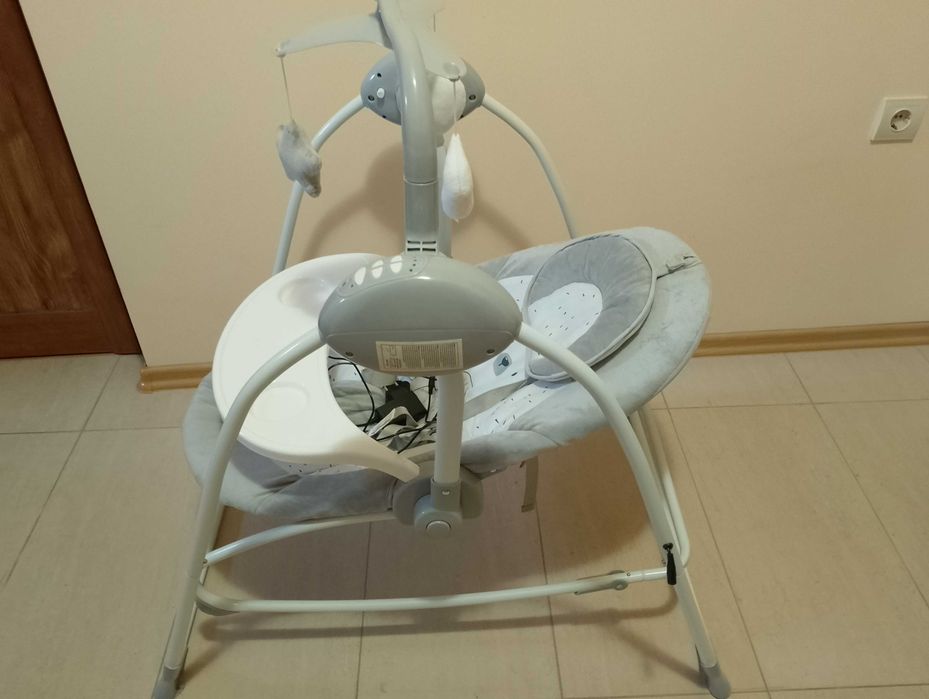 Продавам бебешка люлка/шезлонг kikka boo dozy