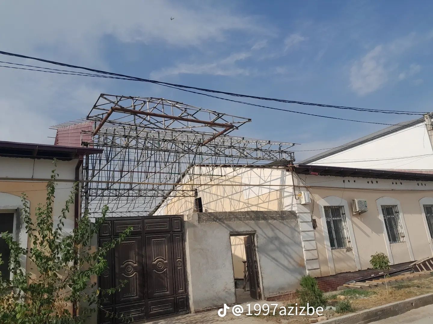 Karkaz tom metall ishlari