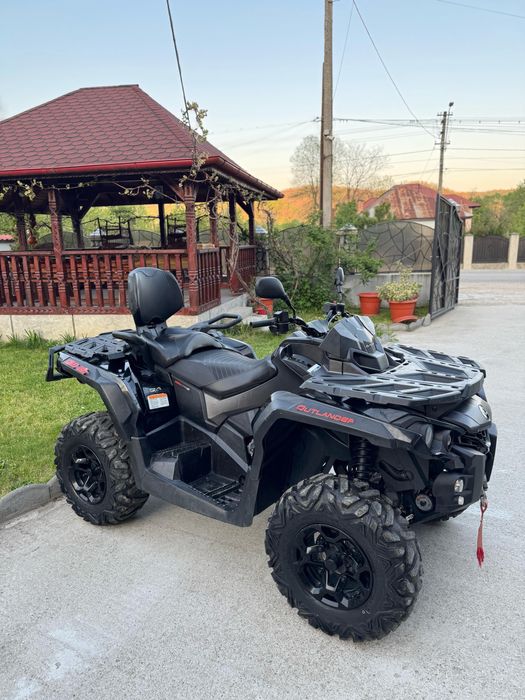 Can am outlander max xu