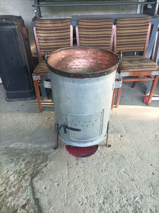 Soba de fontă de vânzare la 700 de lei sau de tabla zincata