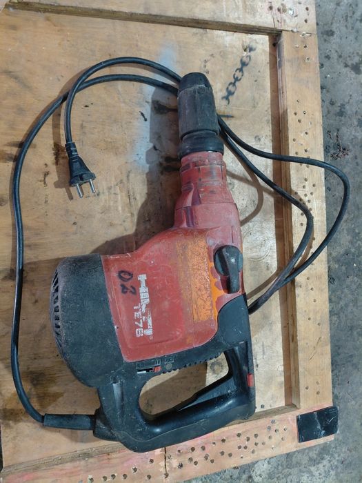 HILTI TE76  Къртач Перфоратор SDS MAX