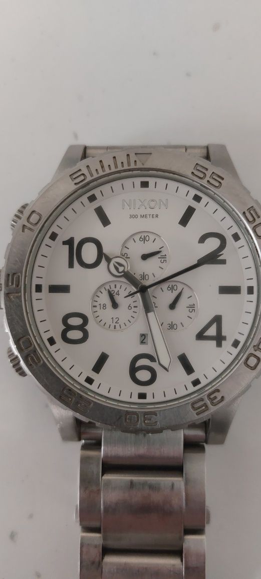 Ceas nixon subacvatic
