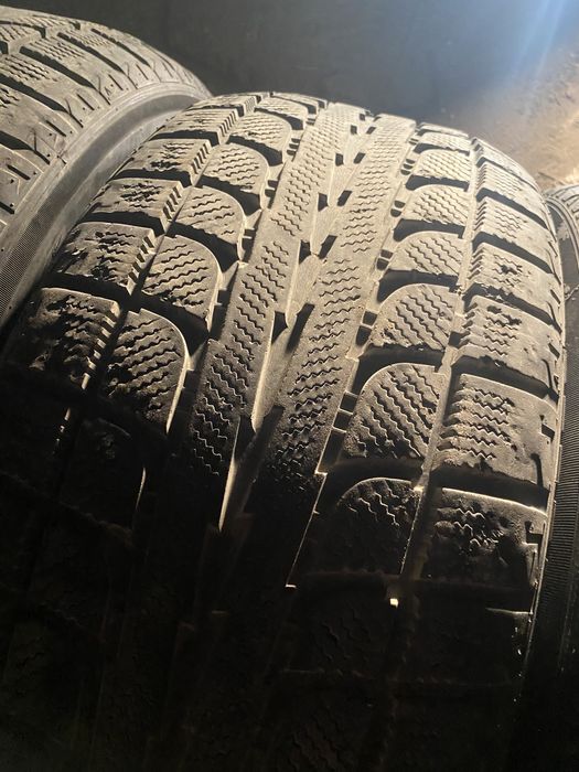 Шины 255/50R19 (3шт)