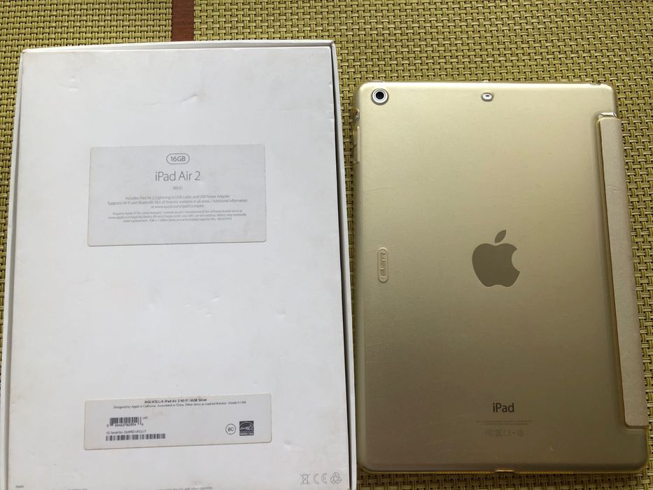 I Pad Air 1 16 GB за ремонт или части с кутия
