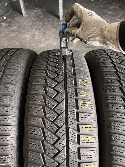 4 anvelope iarna 215/65/17 , continental , 7 mm