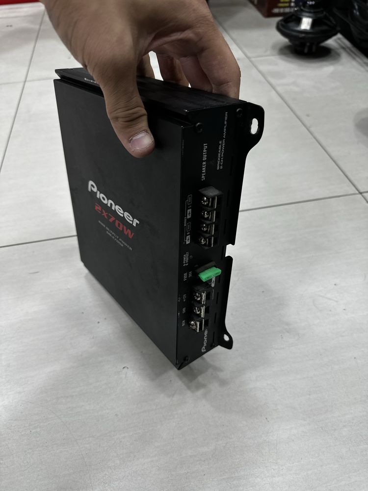 Pioneer 2ta kanalli usilitel ideal holatda