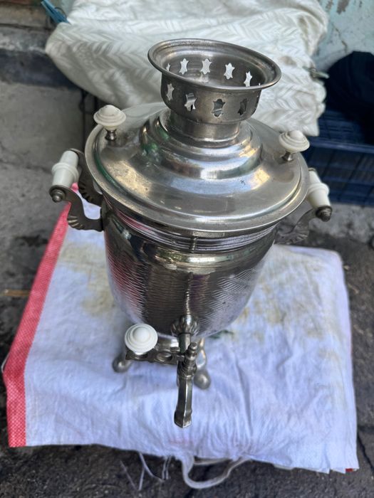 Самовар советский электрический 3 л, в хорошем состоянии