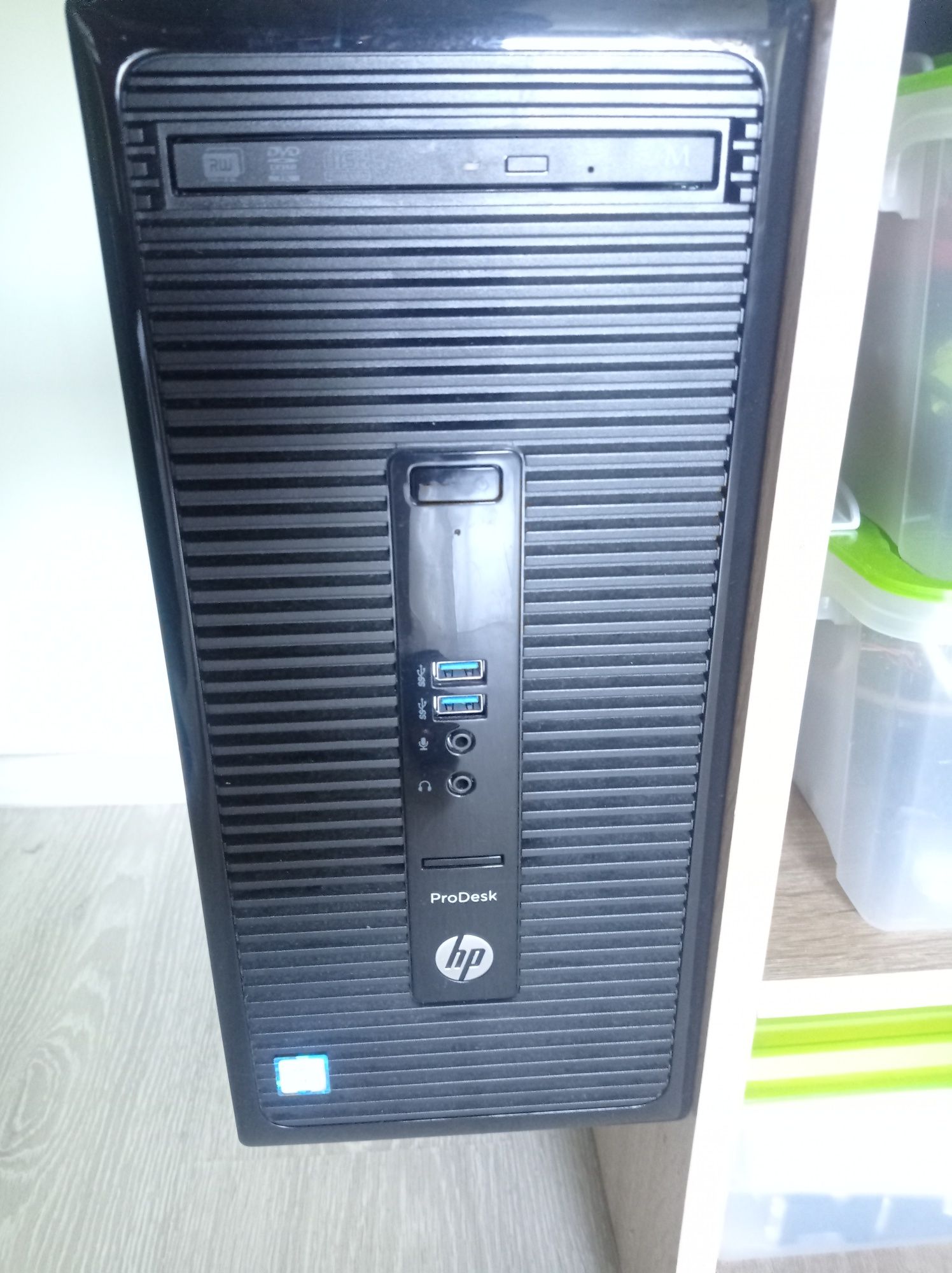 PC i5 6500, 8gb ddr4, rx550 2g, ssd250, hdd1000, wifi