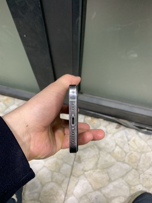 Iphone 12 pro sotiladi