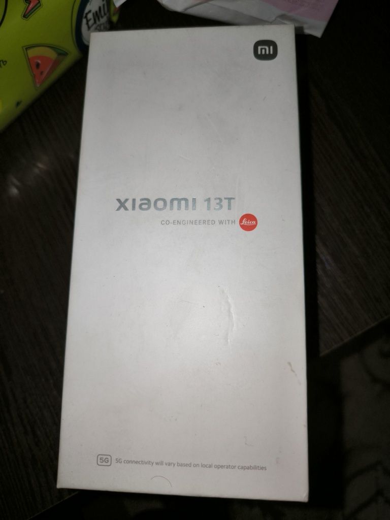 Ксиоми13т .почти новый