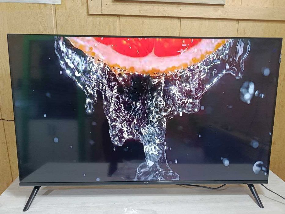 Продается телевизор TCL 43