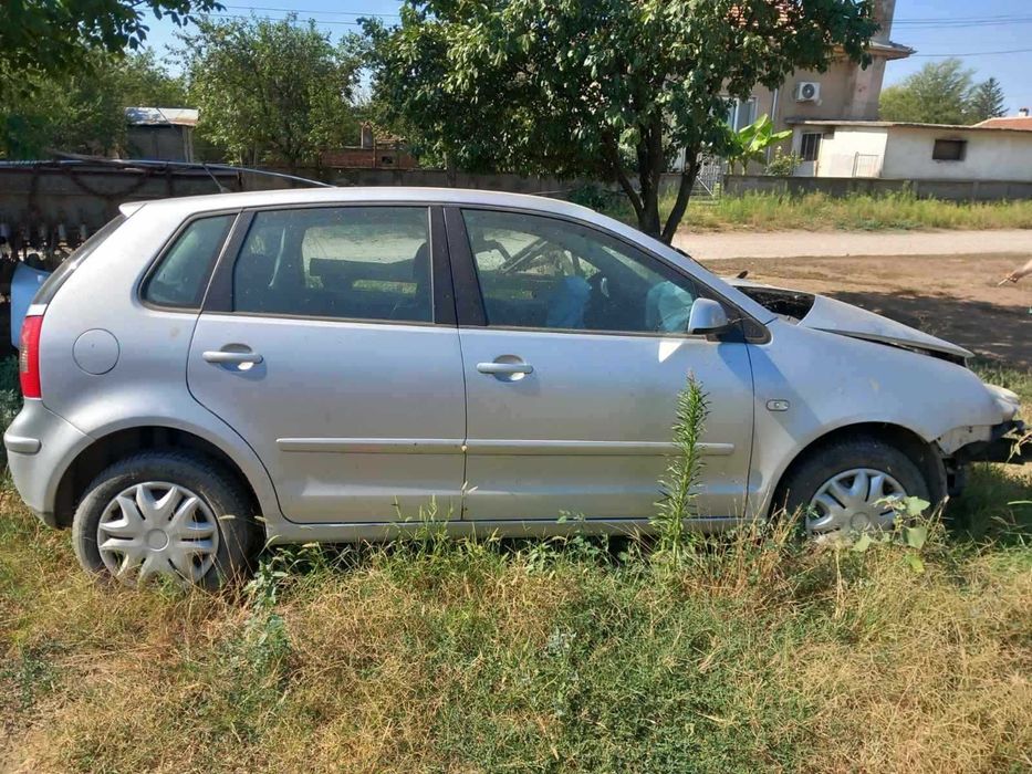 Продавам VW Polo на части