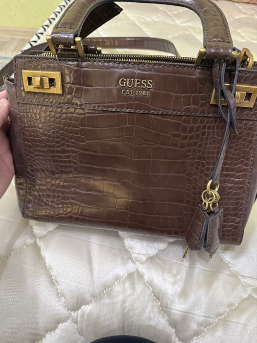 Продам срочна оригинал сумка