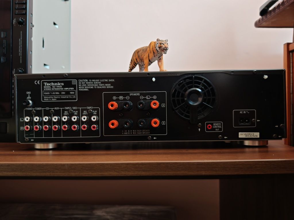 Technics SU-V620. Amplificator top. Sunet fin by Technics. Preț fix !