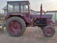 tractor universal 650 + remorca