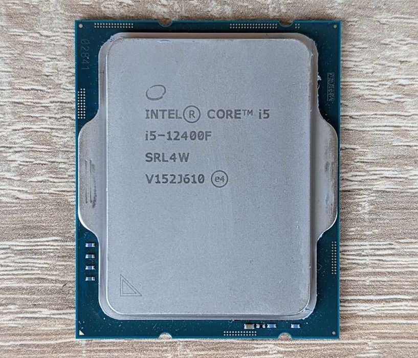 Intel Core i5 12400F
