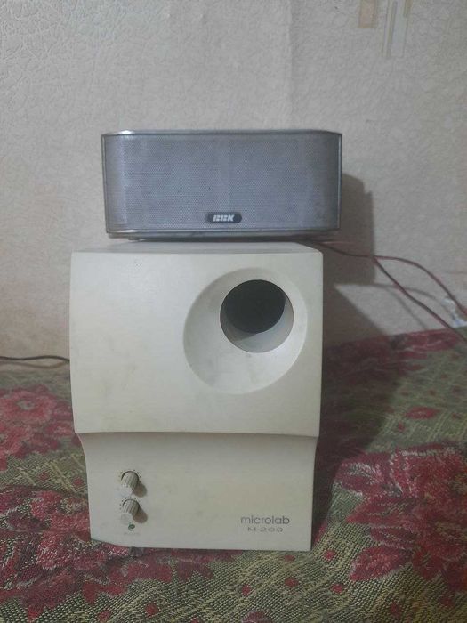 Усилитель (MICROLAB M-200 )