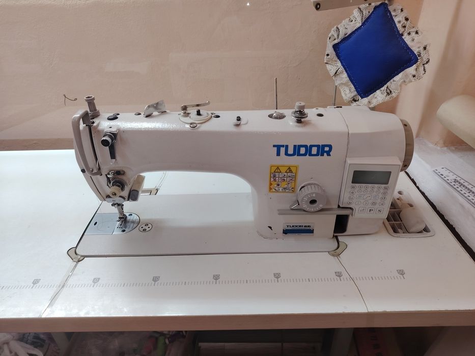 Швейная машина TUDOR