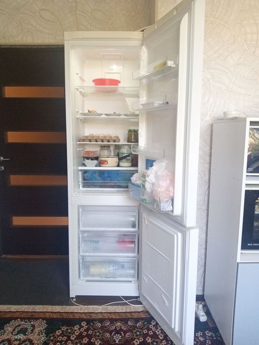 Продаётся холодильник