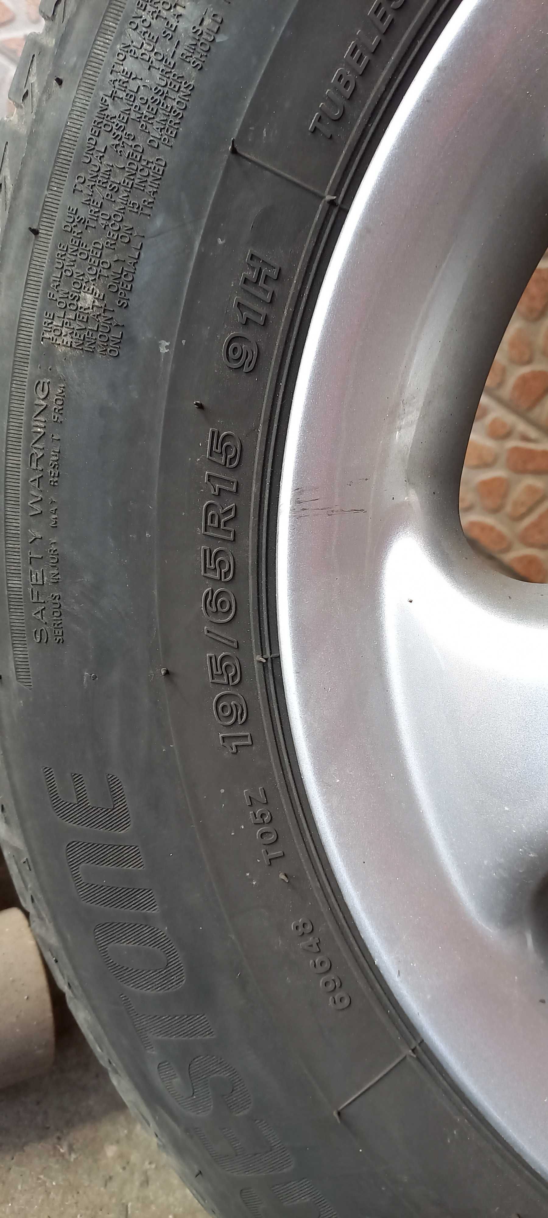 Летни гуми Bridgestone.