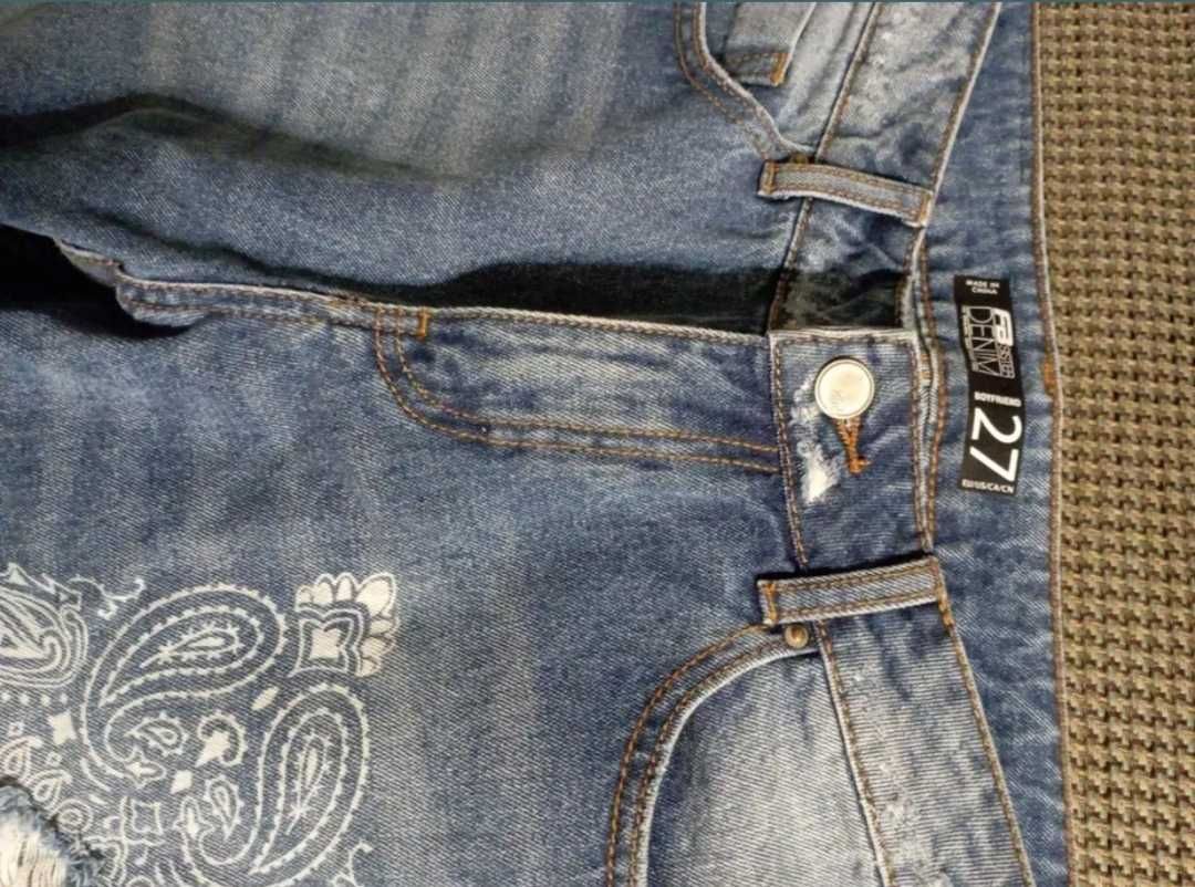 Джинсы женские продаются, эффект рваные джинсы размер 46