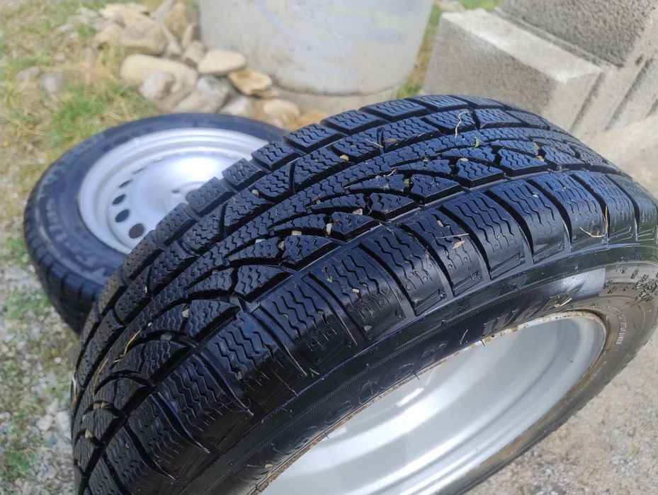 Vând 4 buc cauciucuri