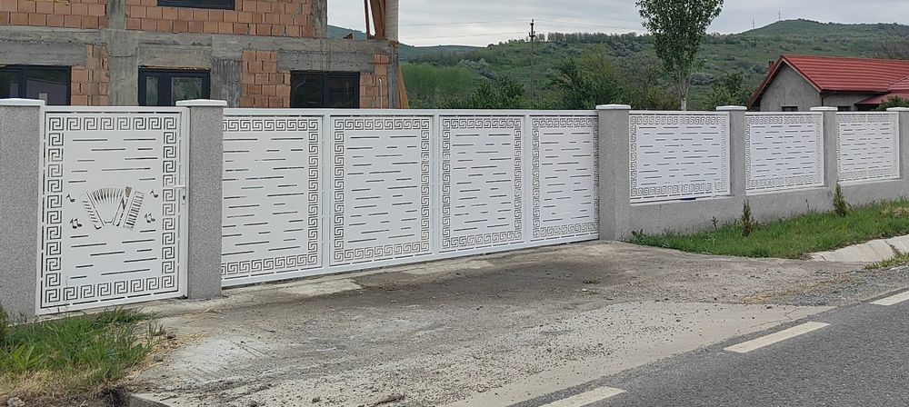 Porți,garduri,balustrade din tablă decupată pe cnc