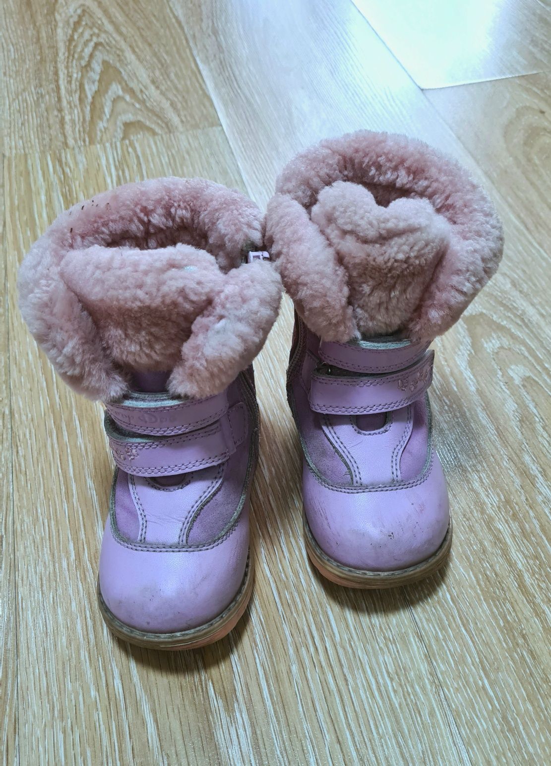 Сапожки зимние Jumbo Bear и кроссовки