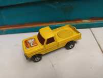 Matchbox пикап жълт цвят