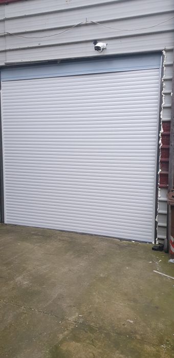 USI tip Rulou , usa pentru orice garaj facute la comanda , REPARAȚII