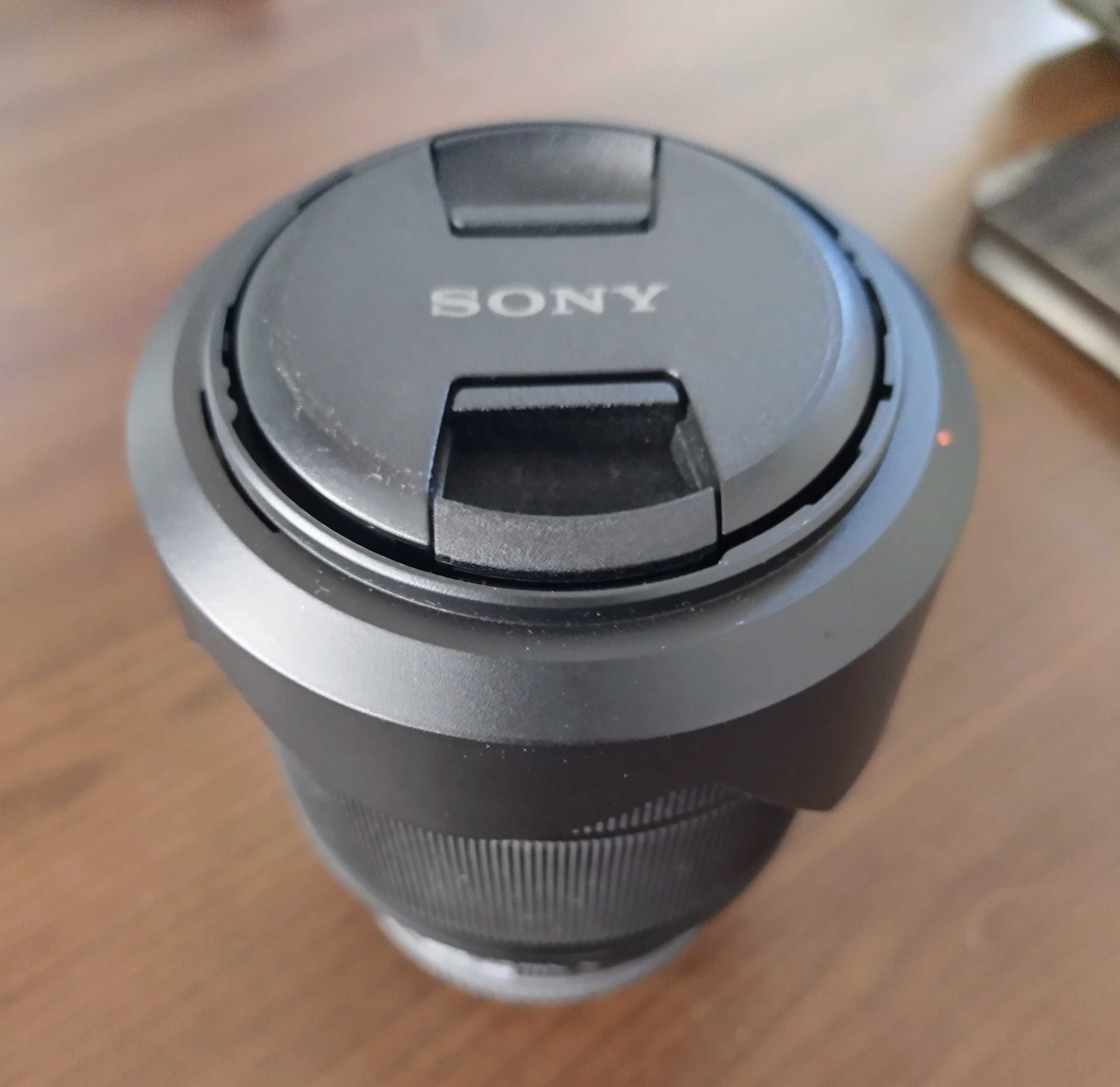 Обектив Sony FE 3.5-5.6/28-70 OSS