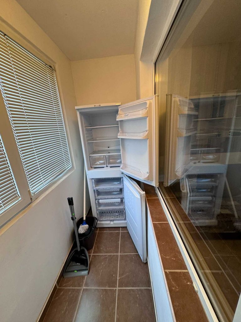 Дава се под наем Двустаен апартамент в Варна, Левски - 64 кв.м за 382.5 € - Снимка #9
