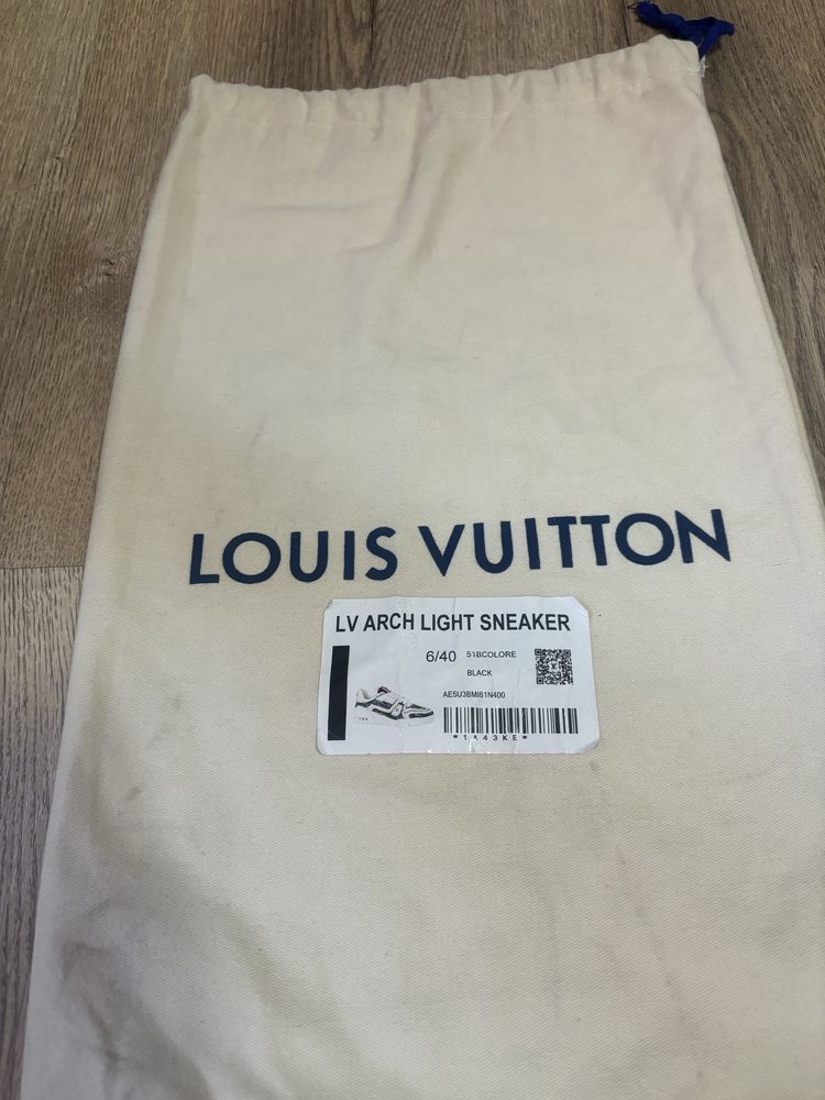 Adidasi louis vuitton