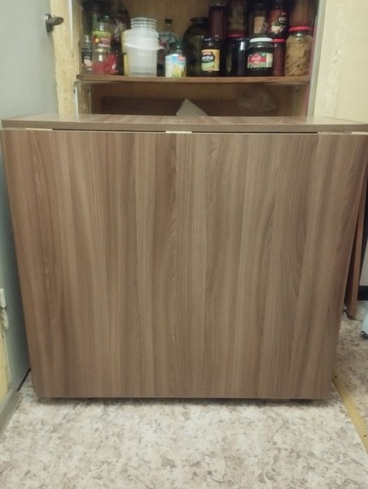 Стол-книжка новый