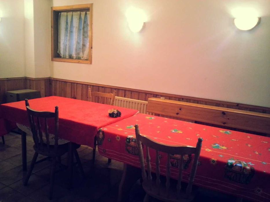 Банско - свободна къща за Нова година - 3 нощ./ 20 места