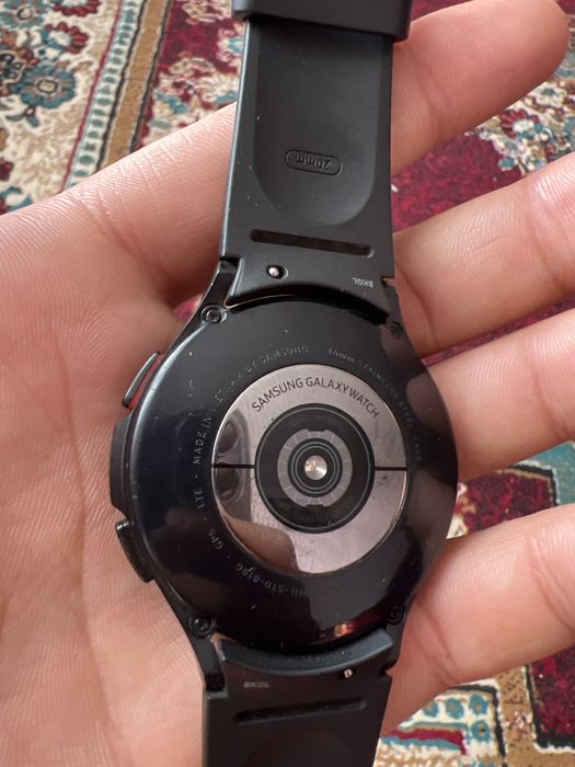 Galaxy watch 4sotiladi srochna