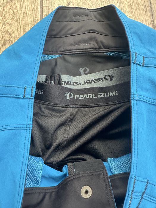 Къси панталони pearl izumi