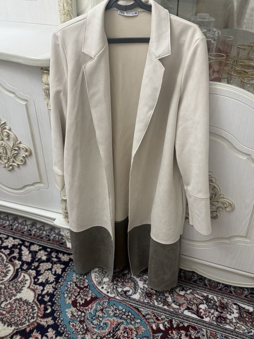 Замшевый Плащь пиджак от Зара