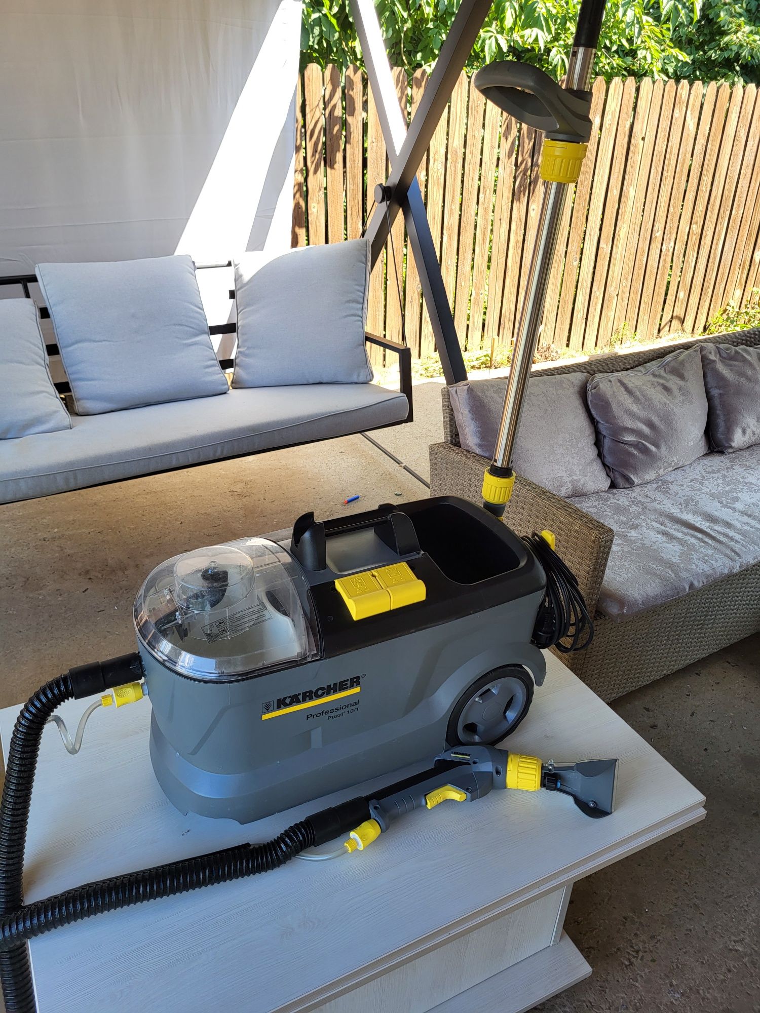 Închiriez aspirator karcher  puzi 10/1