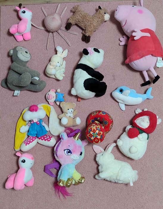 Играчки, дрънкалки, гризалки, шумящи, със звук, плюшени