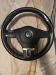 Volan Volkswagen original cu comenzi + airbag