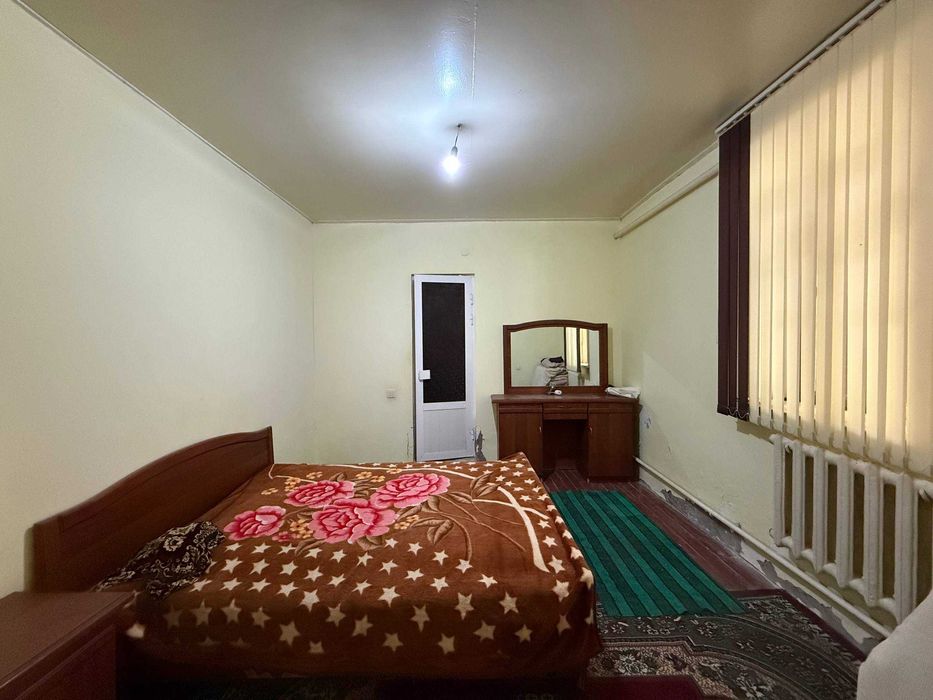 TAYYOR 8 SOTIQLI hovli sotiladi