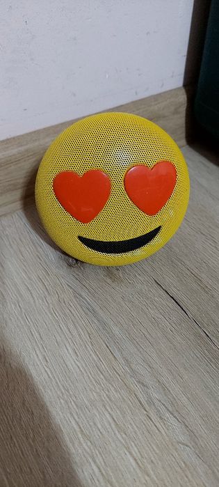 Boxa boxă portabilă Bluetooth Jamoji de la HMDX