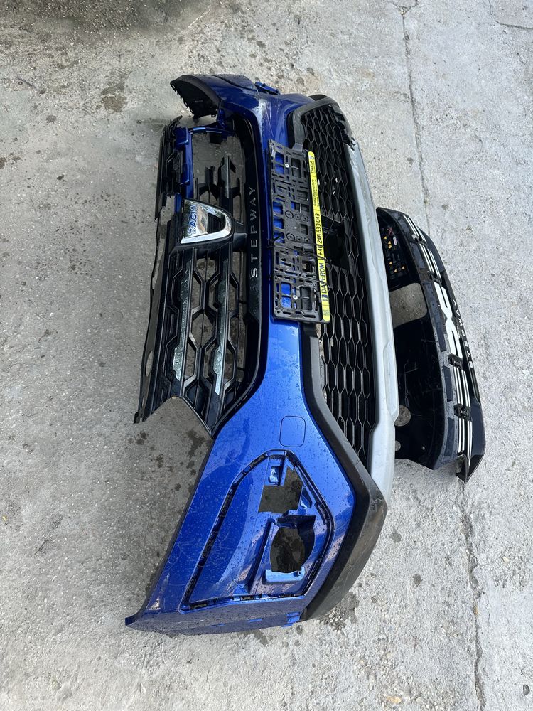Bară față.grilă radiator dacia dandero stepway.
