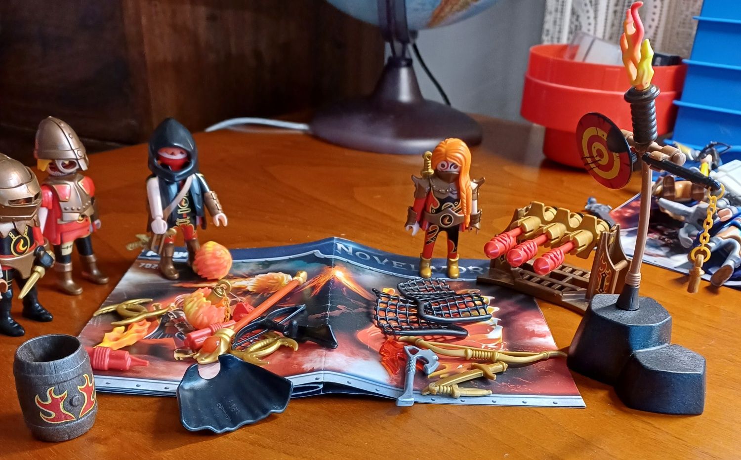 Playmobil Novelmore Cavalerii de Gheata si Banditii de Foc