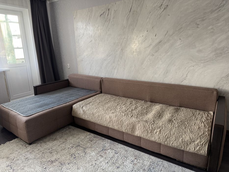 Продам диван в хорошем состоянии