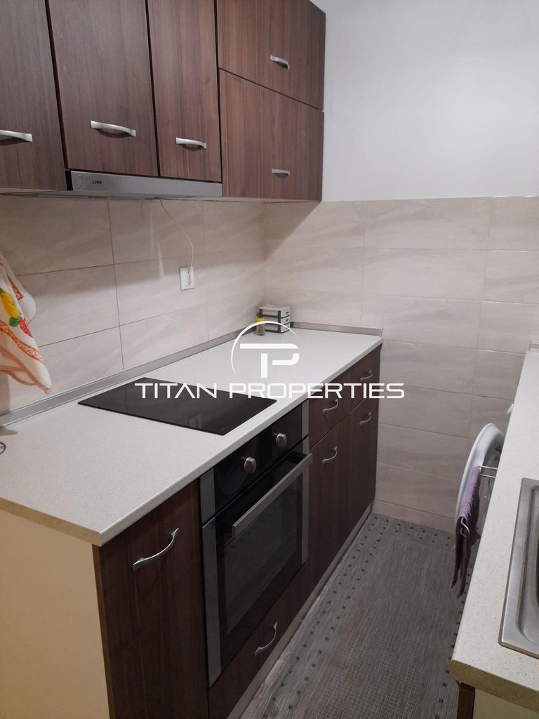 Дава се под наем Тристаен апартамент в Варна, Левски - 80 кв.м за 600 € - Снимка #4