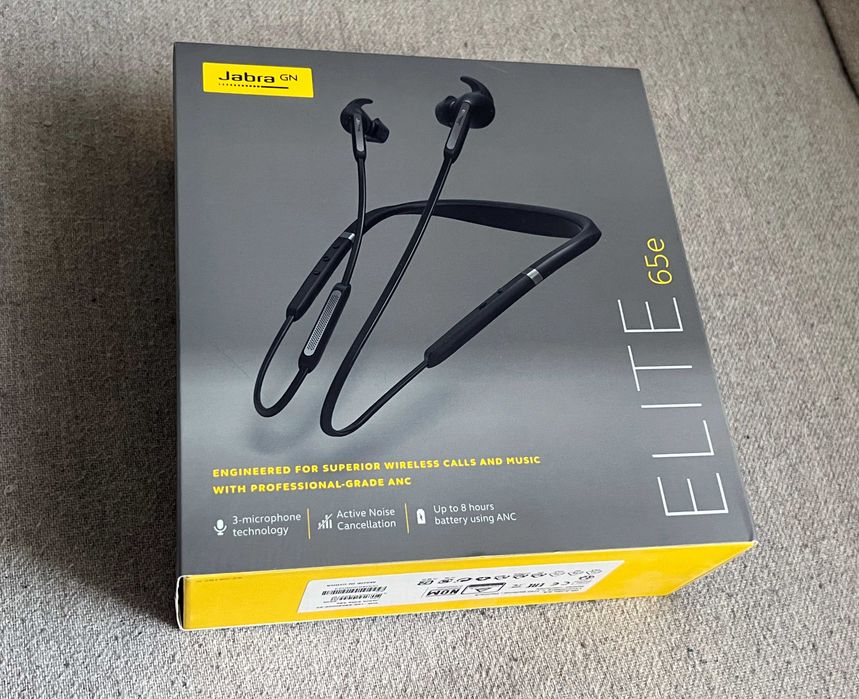 Casti wireless Jabra Elite 65e cu ANC aproape noi baterie defecta