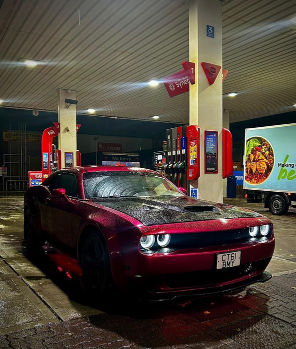 Dodge challenger 2012 SRT body